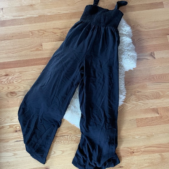 *NWOT Loose Overall Jumpsuit - Picture 1 of 5